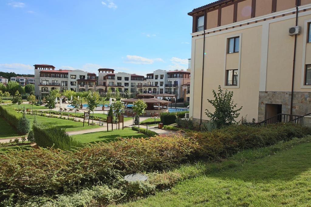 Menada Kavaci Sozopol Apartments Exterior foto