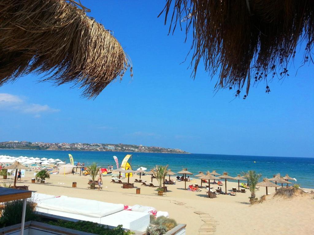 Menada Kavaci Sozopol Apartments Exterior foto
